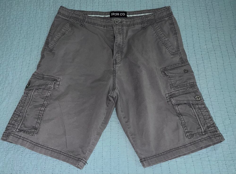 Iron Co. Men’s Gray Cargo Shorts Size 36
